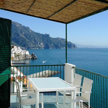 Amalfi Blue Flowers B Exterior photo